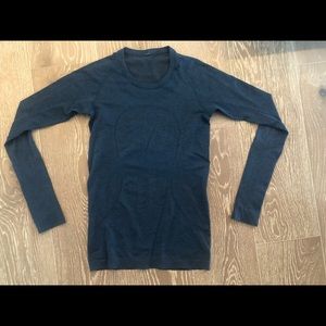 Swiftly Tech long sleeve